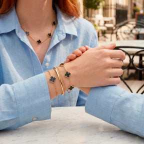 Armband mit marmorierten Kleeblättern
