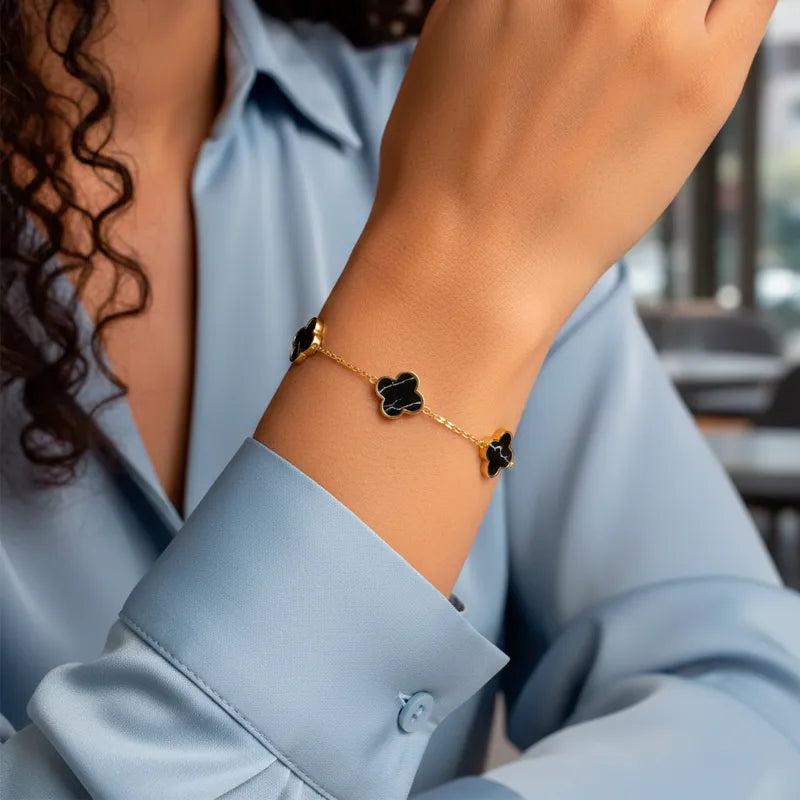 Armband mit marmorierten Kleeblättern