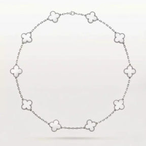 Elegante Kette mit Kleeblatt