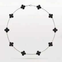 Elegante Kette mit Kleeblatt