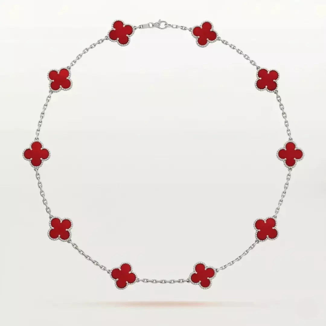 Elegante Kette mit Kleeblatt