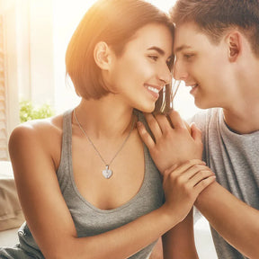 Kette mit Herz-Medaillon