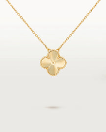 Kette mit Kleeblatt-Anhänger