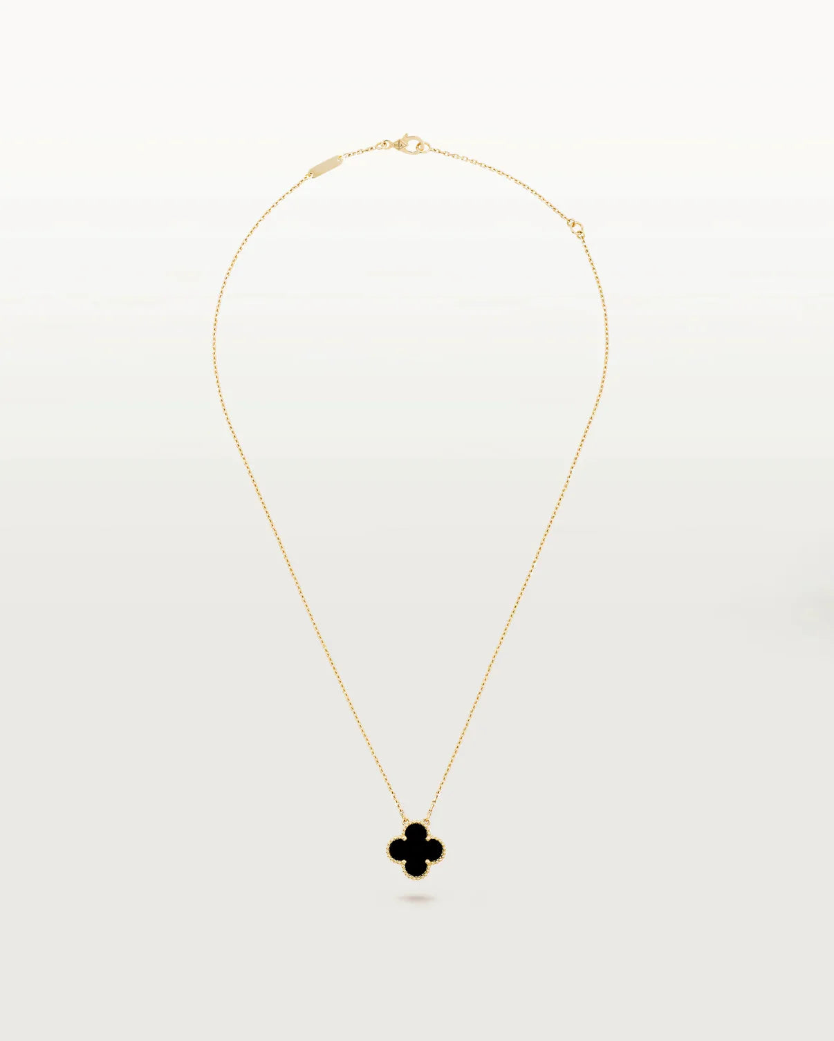 Kette mit Kleeblatt-Anhänger